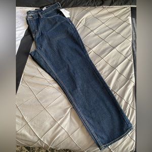 Old Navy | Athletic Taper Built-In Tough Denim Jeans | Men’s 42 x 30